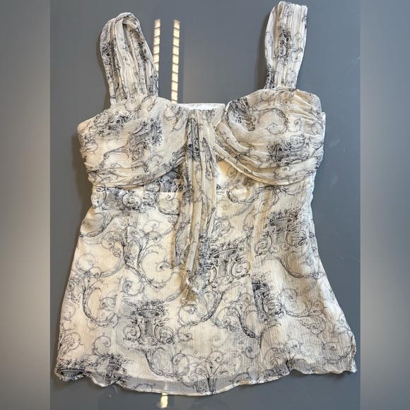 White House Black Market Romantic Silk Sleeveless Flowy Tank Top size Small - Picture 2 of 9